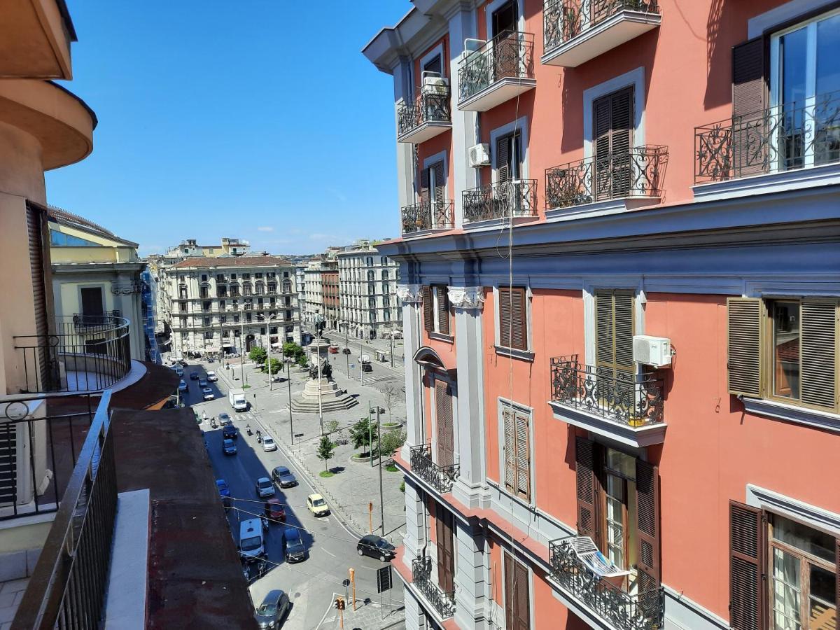 Napoli Central 외부 사진